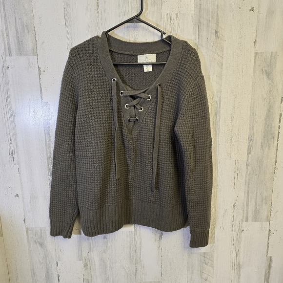 Ruby moon knit Lace-Up Sweater women's size medium - Picture 1 of 9